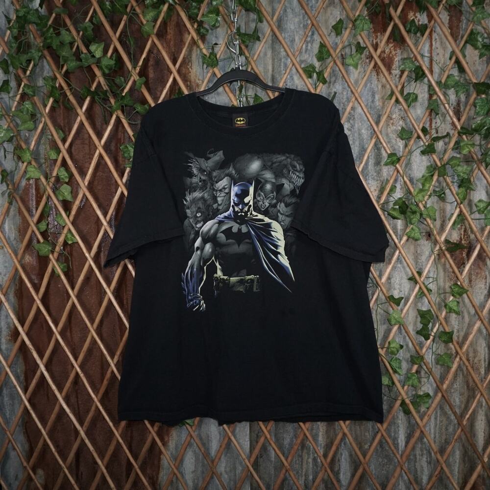 XXXL - Vintage Y2K Dc Comics T-Shirts description batman